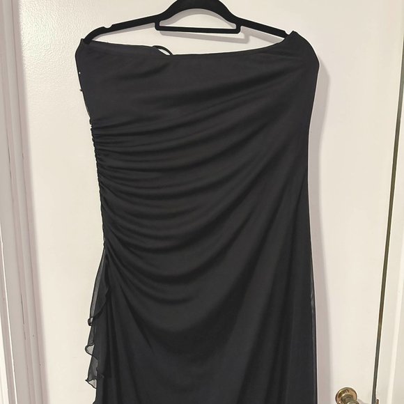 Chiffon Formal or Cocktail Dress - Picture 4 of 8